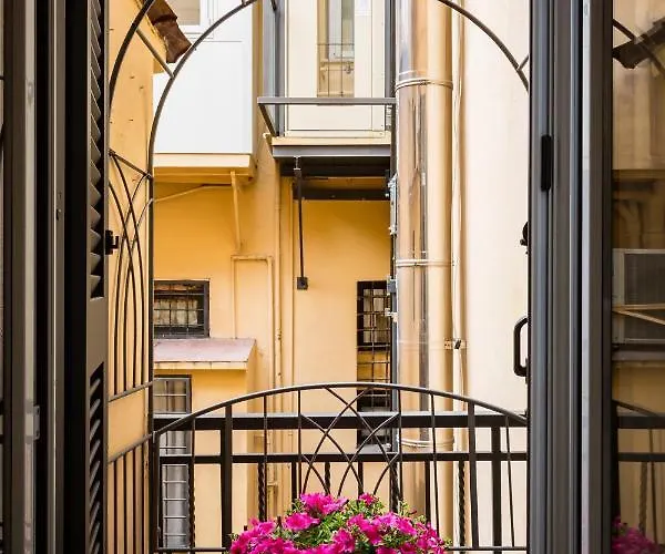 Апартаменты Sara - Campo De Fiori 35 Рим